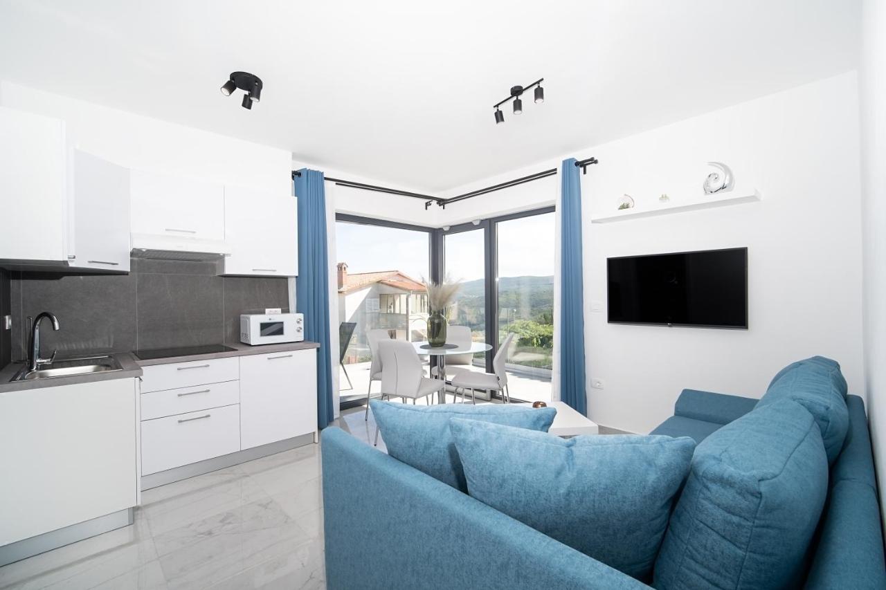 Villa Apartments Lela Rabac Exterior foto