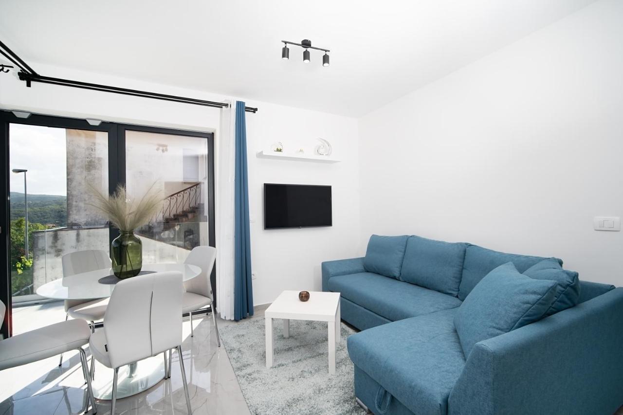 Villa Apartments Lela Rabac Exterior foto