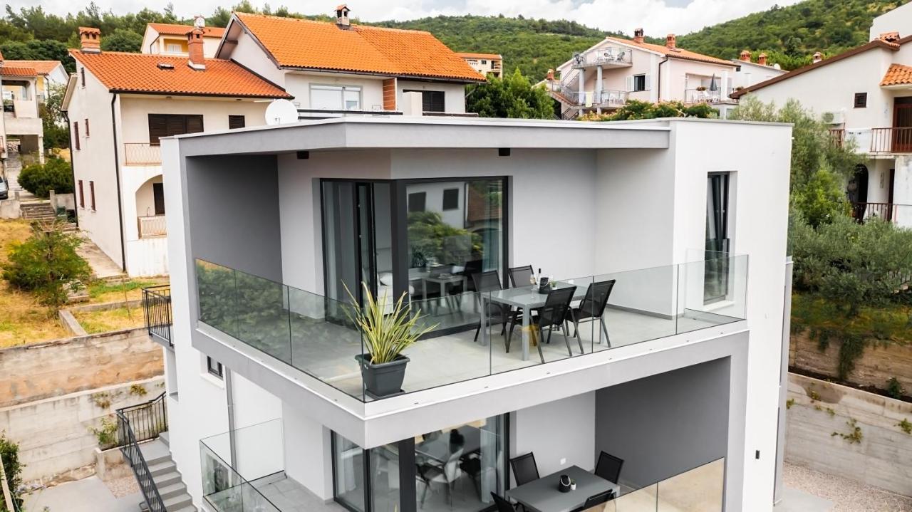Villa Apartments Lela Rabac Exterior foto