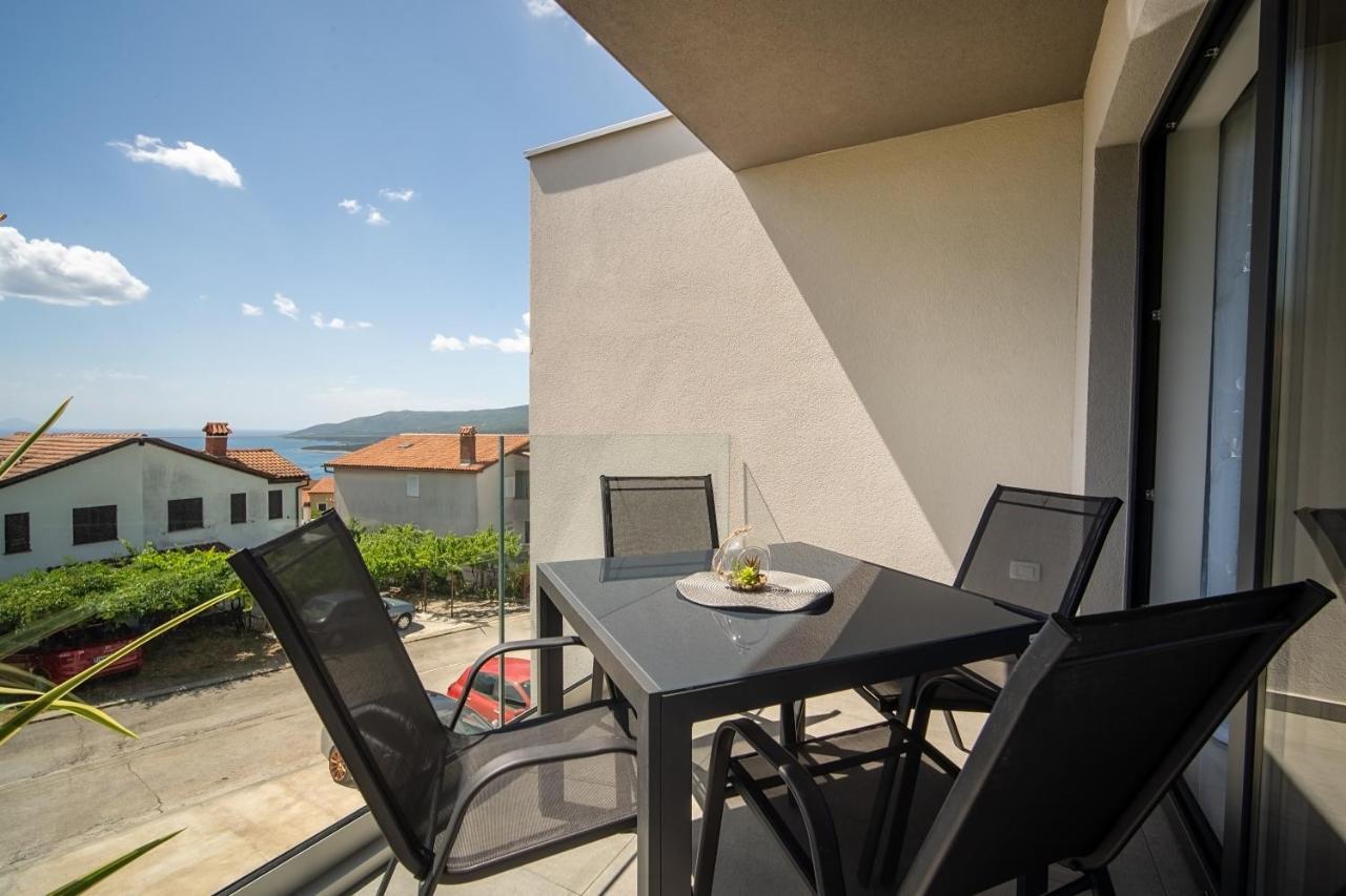 Villa Apartments Lela Rabac Exterior foto